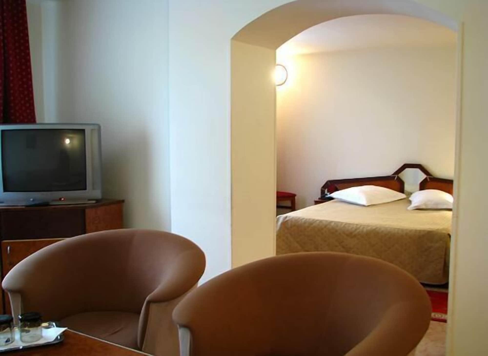 Euro Hotel Тимишоара Экстерьер фото