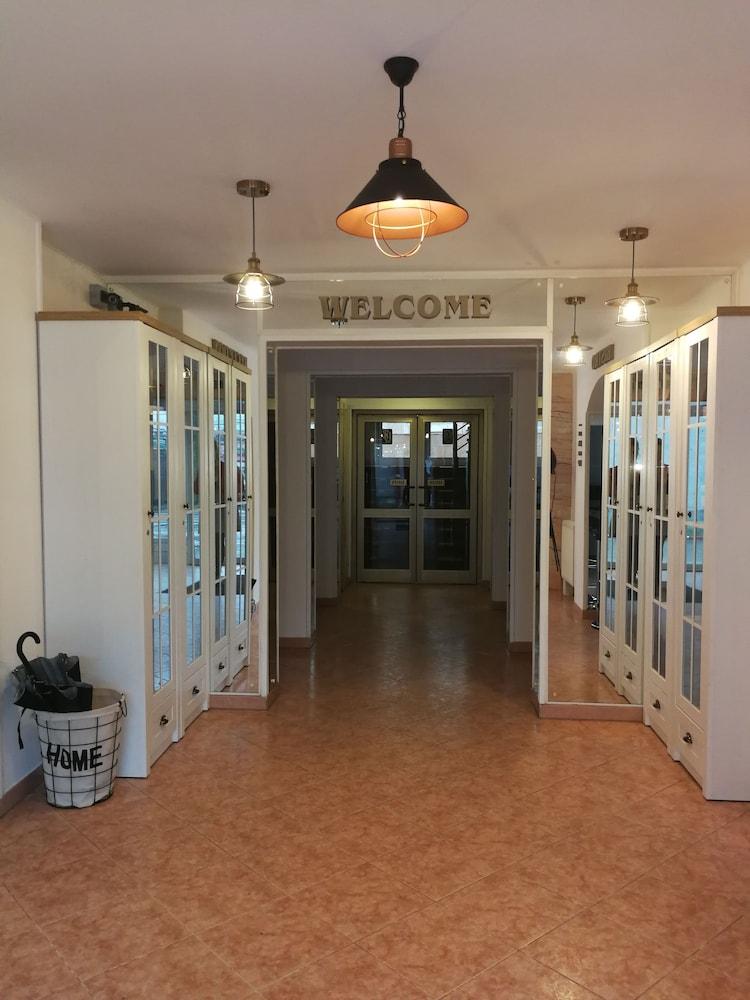Euro Hotel Тимишоара Экстерьер фото